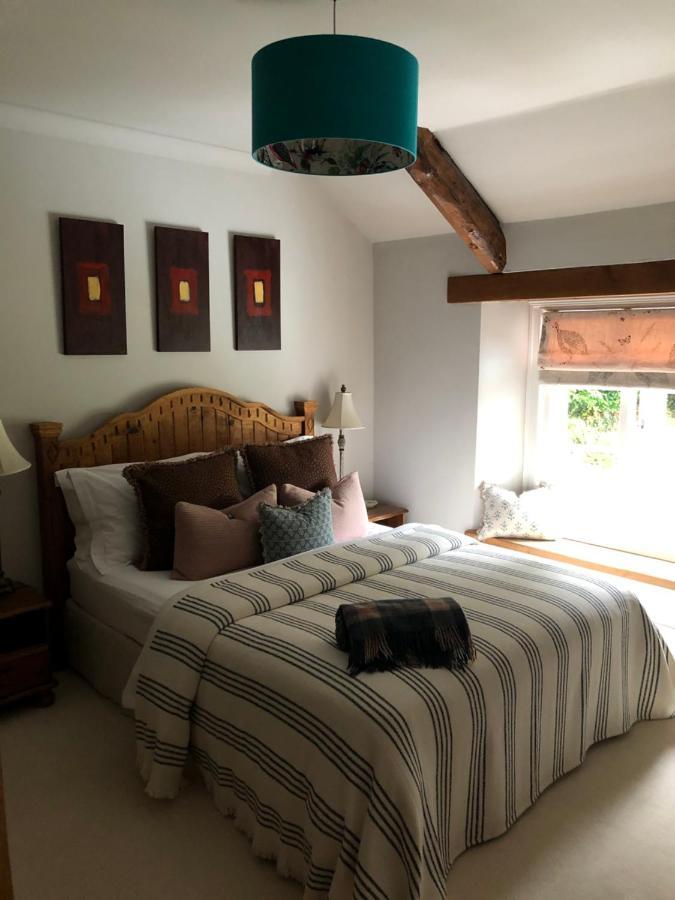 Bed and Breakfast Bow Mill Farm Тотнес Екстер'єр фото